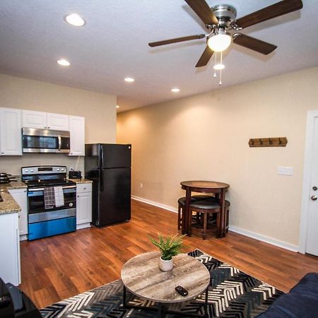 샌안토니오 Hackberry St #A Renovated 2Br/2Ba Near Downtown 아파트 외부 사진
