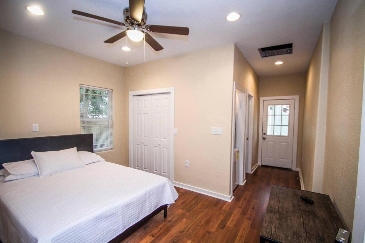샌안토니오 Hackberry St #A Renovated 2Br/2Ba Near Downtown 아파트 외부 사진